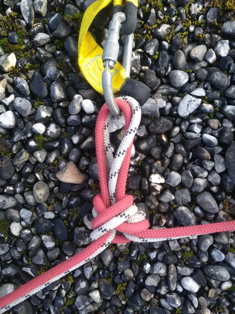 Travaux sur cordes près de Albertville